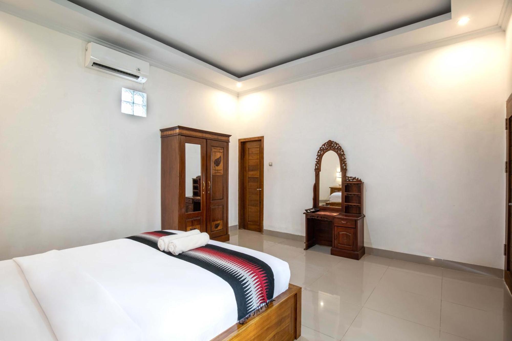 Batununggul Coconut Hill Cottage מראה חיצוני תמונה