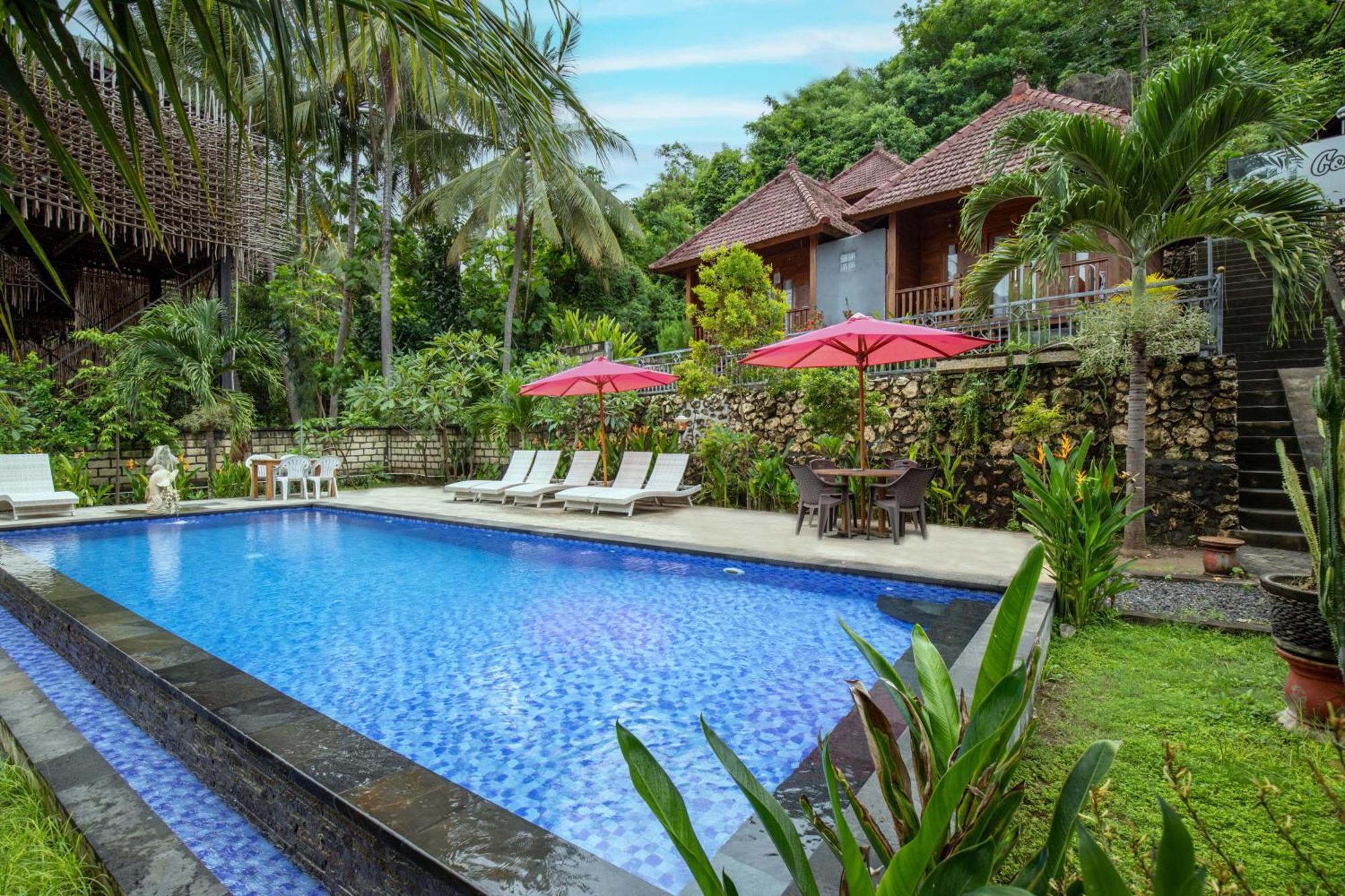 Batununggul Coconut Hill Cottage מראה חיצוני תמונה