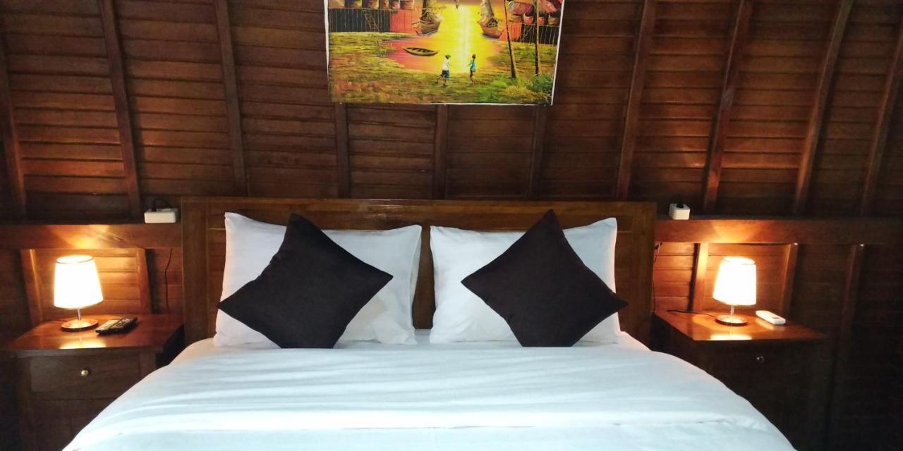 Batununggul Coconut Hill Cottage מראה חיצוני תמונה