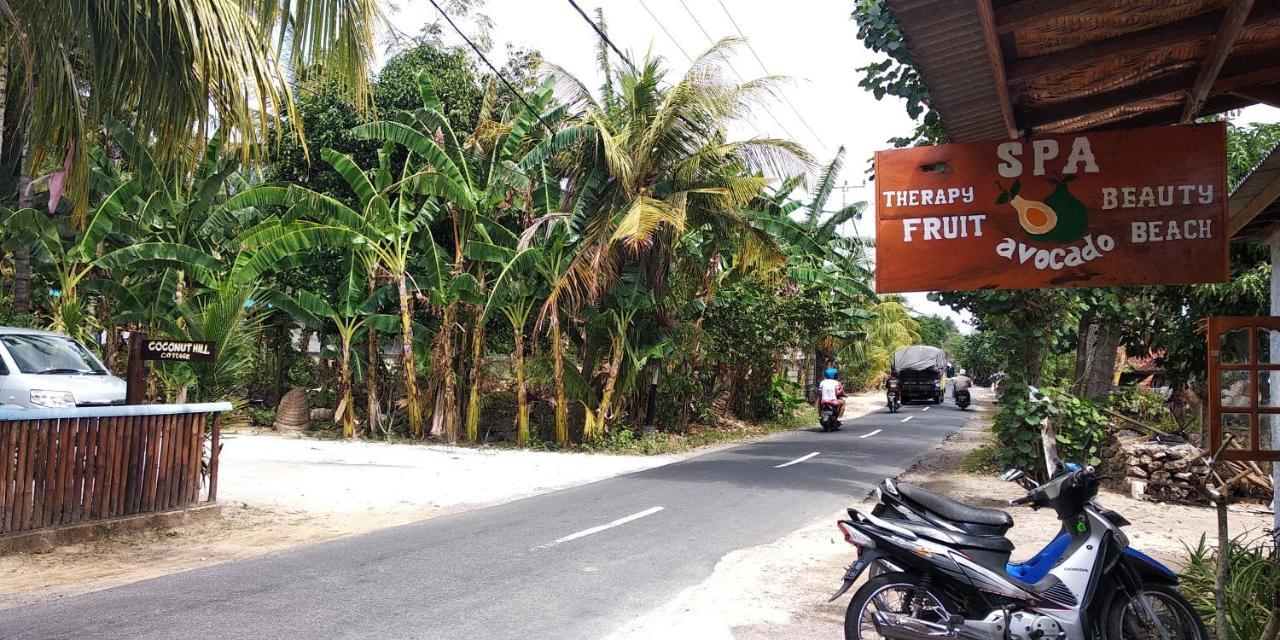 Batununggul Coconut Hill Cottage מראה חיצוני תמונה
